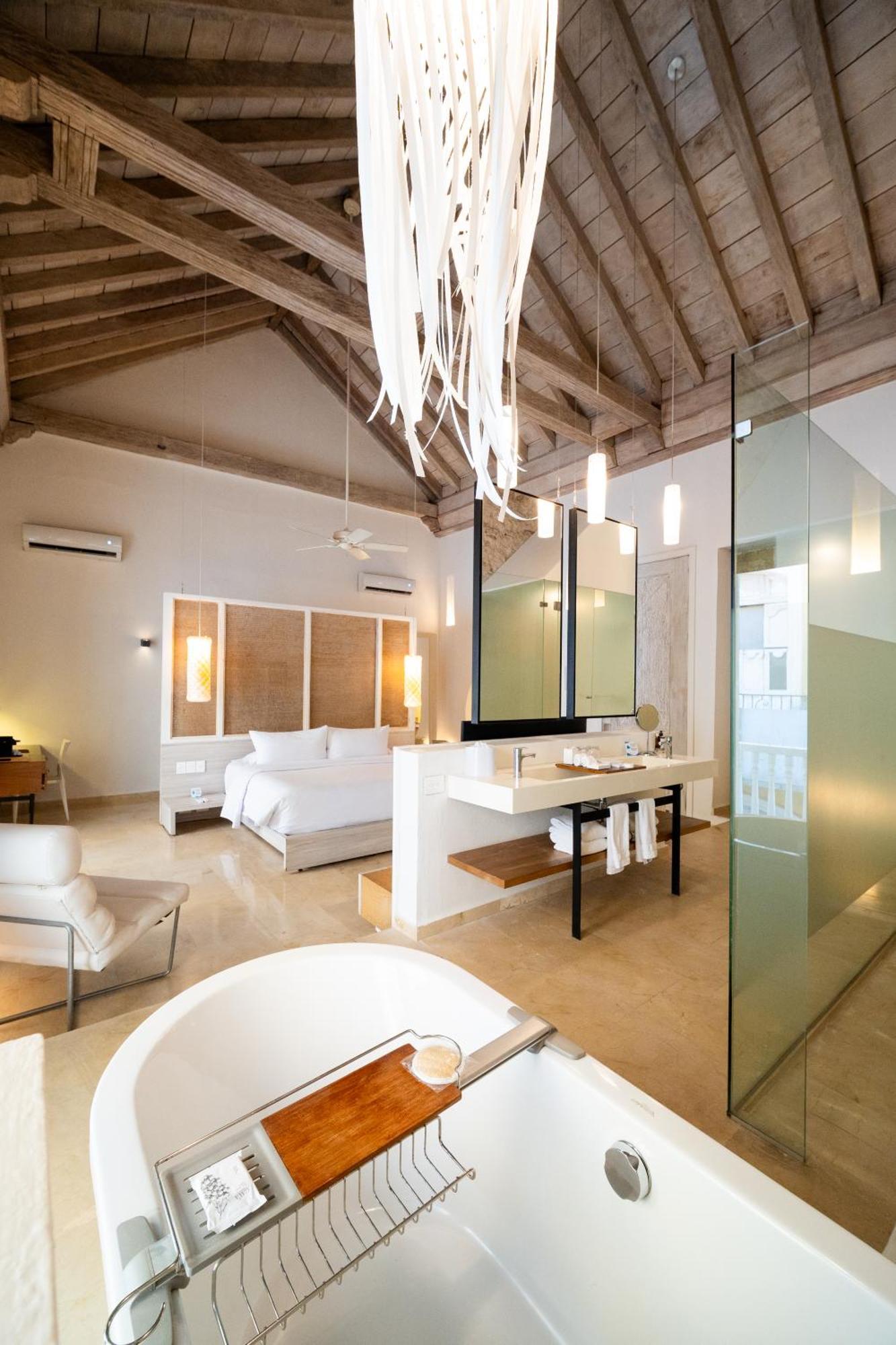 Nacar Hotel Cartagena, Curio Collection By Hilton Esterno foto