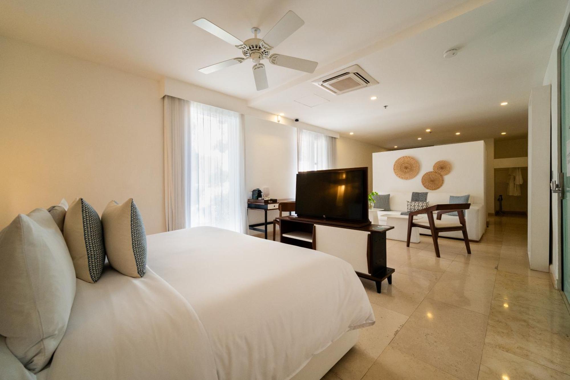 Nacar Hotel Cartagena, Curio Collection By Hilton Esterno foto