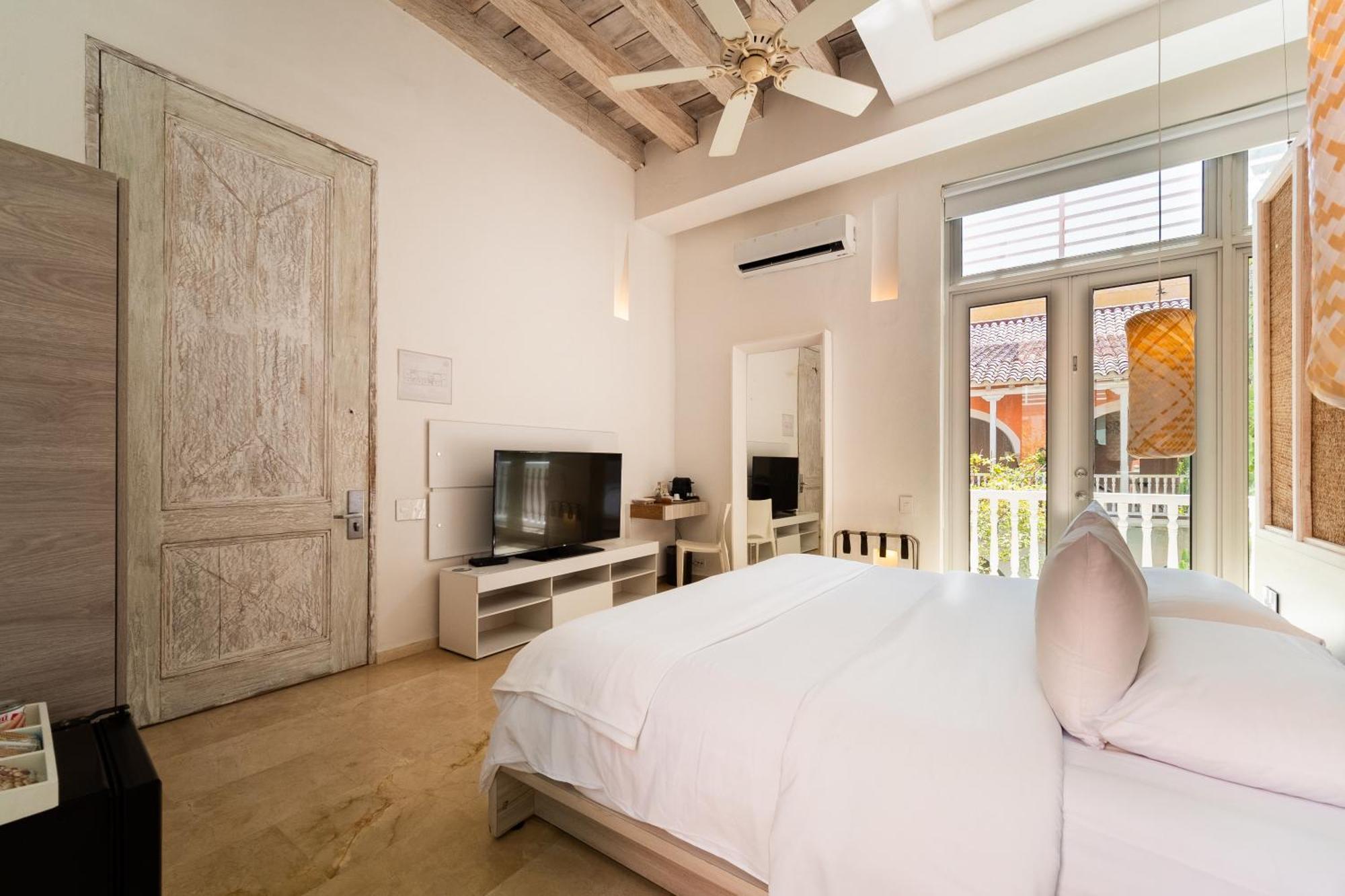 Nacar Hotel Cartagena, Curio Collection By Hilton Esterno foto
