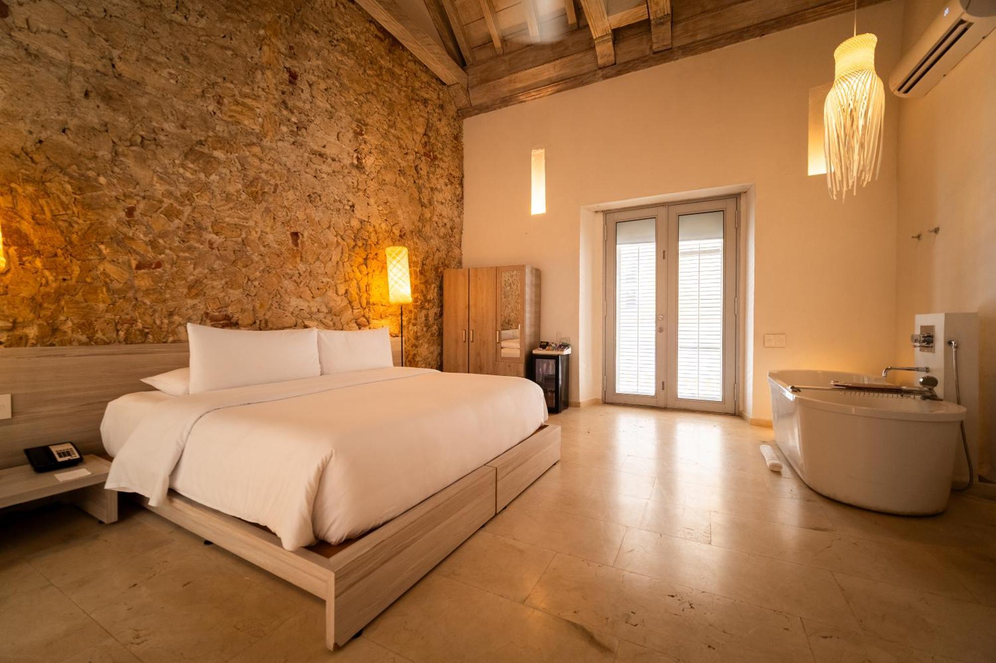 Nacar Hotel Cartagena, Curio Collection By Hilton Esterno foto