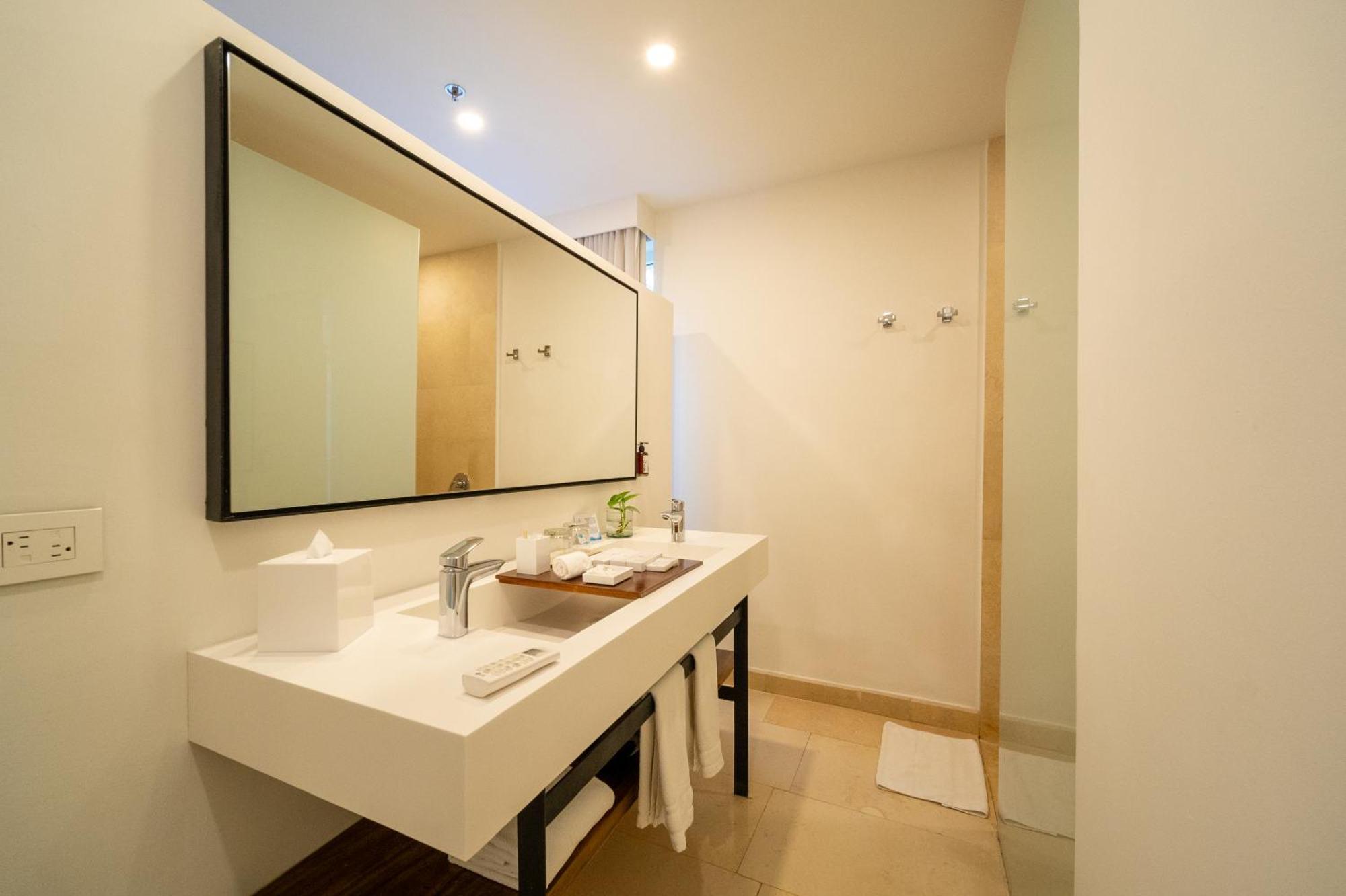 Nacar Hotel Cartagena, Curio Collection By Hilton Esterno foto